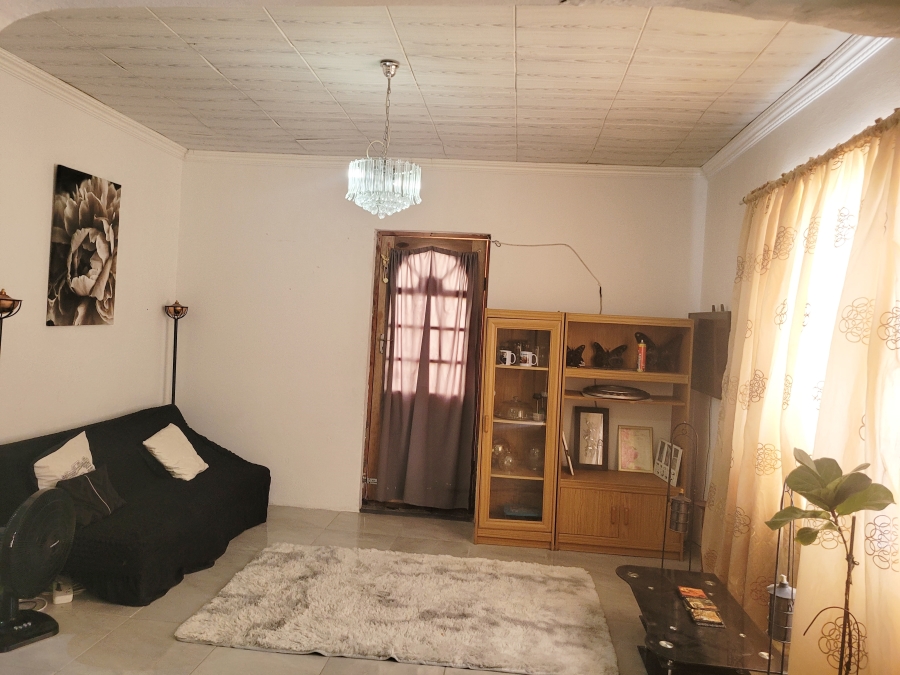 4 Bedroom Property for Sale in Vredelust Western Cape